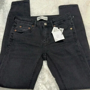 NWT Zara WMN Black Jean THE SKINNY in Moon Black Size USA 2
